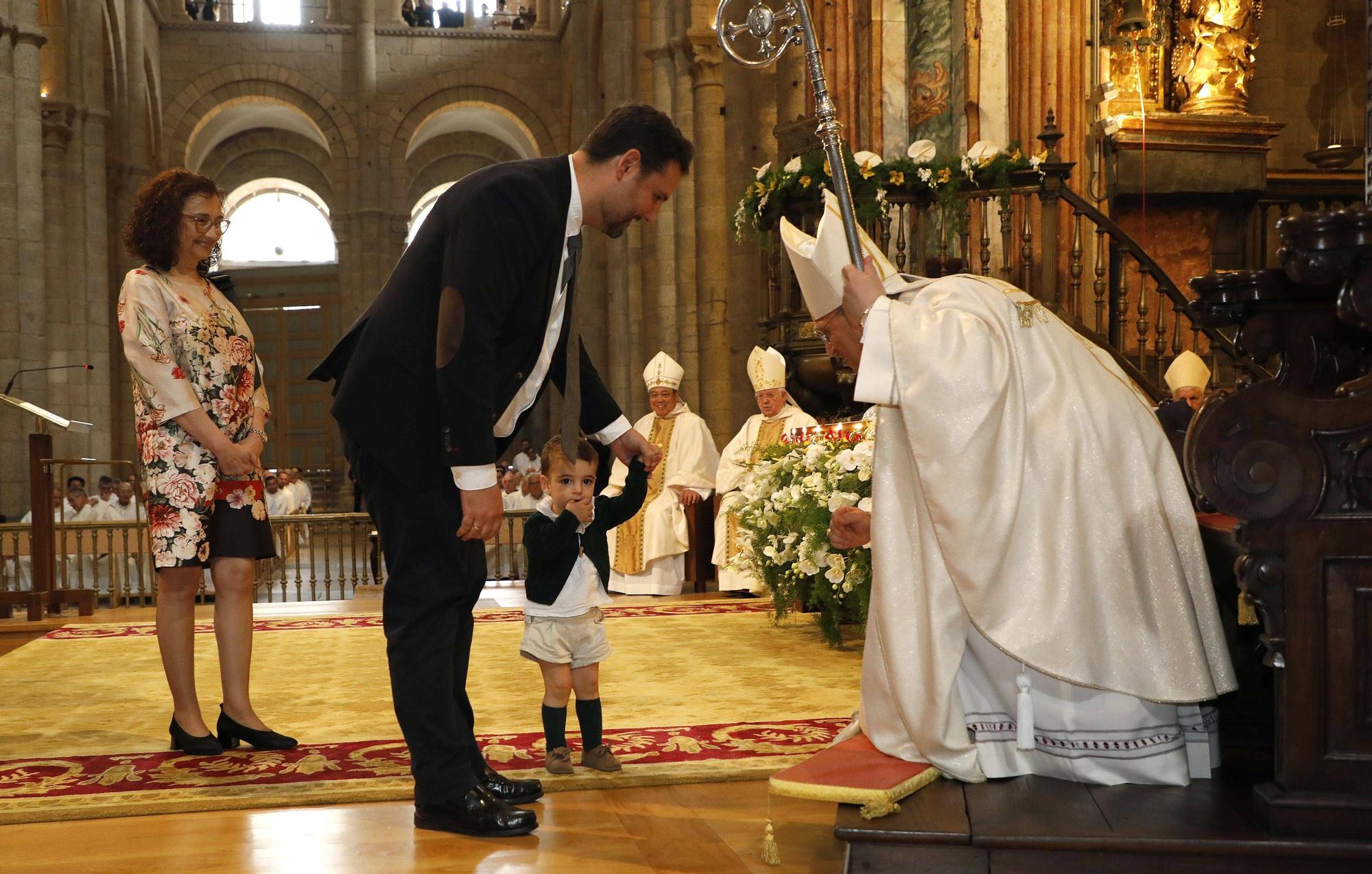 Ceremonia de toma de posesión del nuevo arzobispo de Santiago, monseñor Prieto