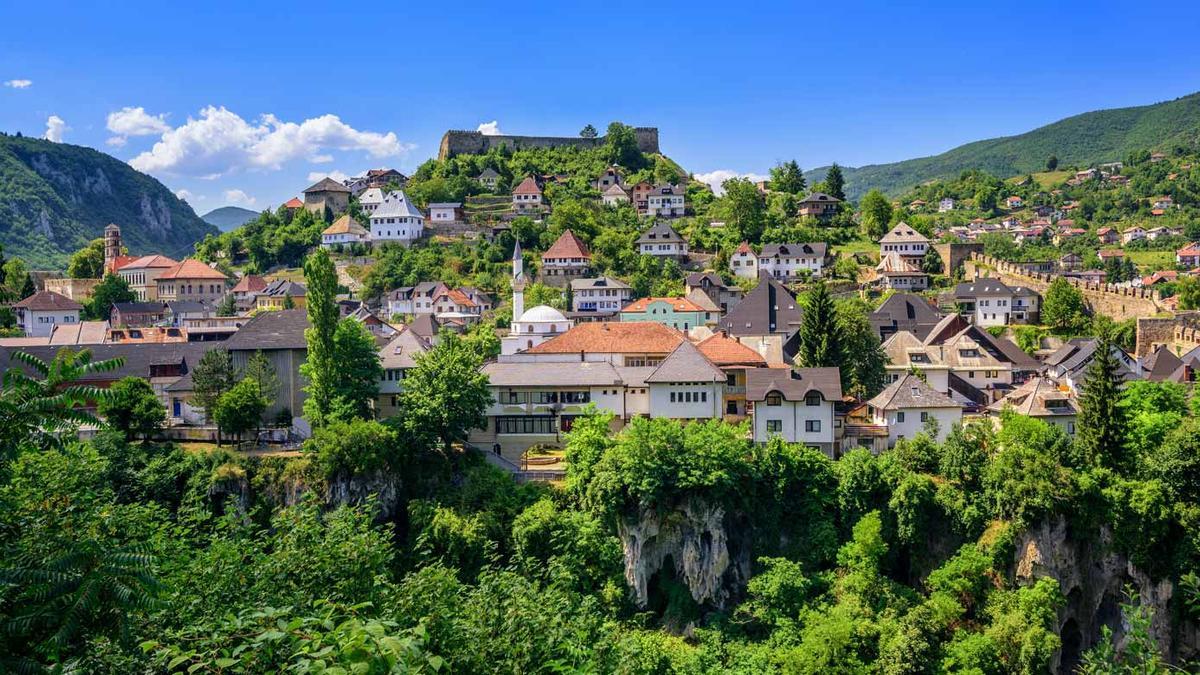 Casco histórico del pueblo de Jajce, al norte de Sarajevo