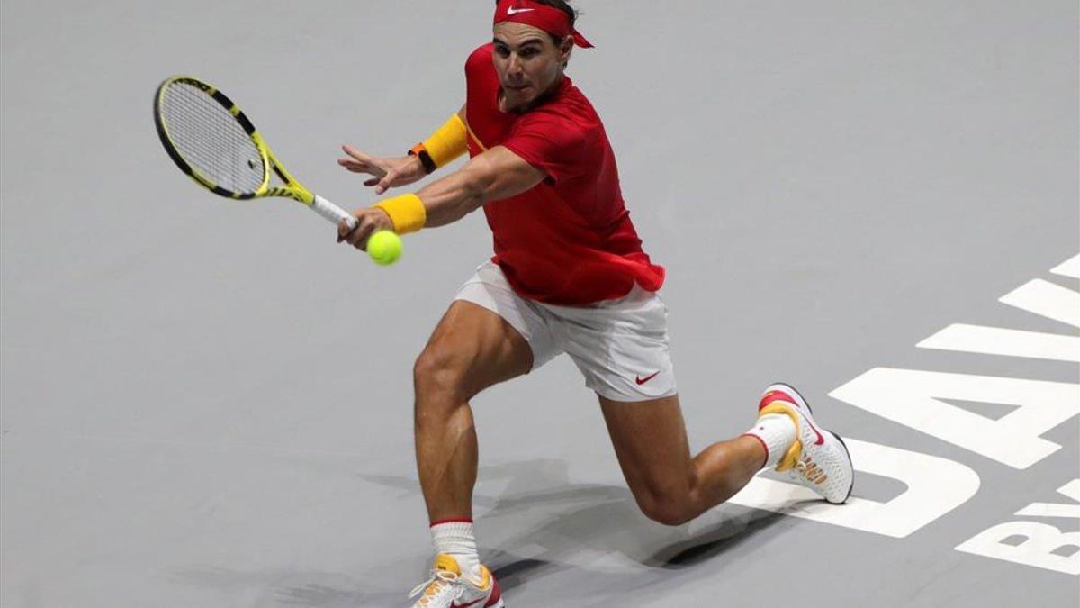 Rafa Nadal durante el debut ante Rusia