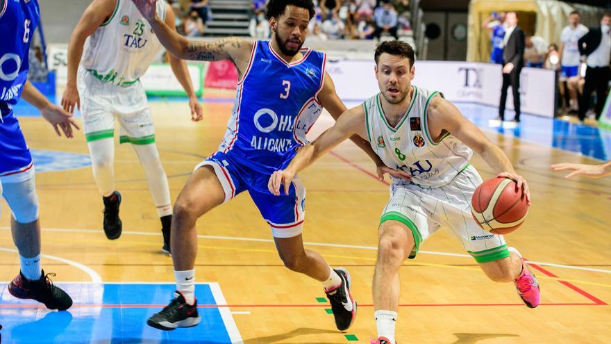 El TAU Castelló roza una remontada épica y pone fin al sueño del ascenso (70-78)