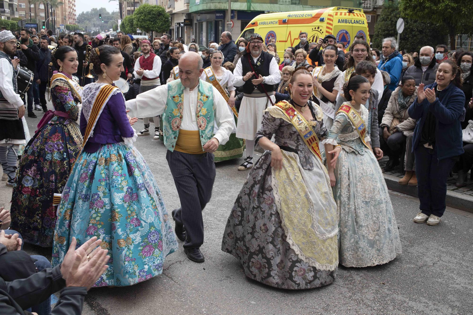 Los tradicionales pasodobles falleros vuelven a las calles de Alzira