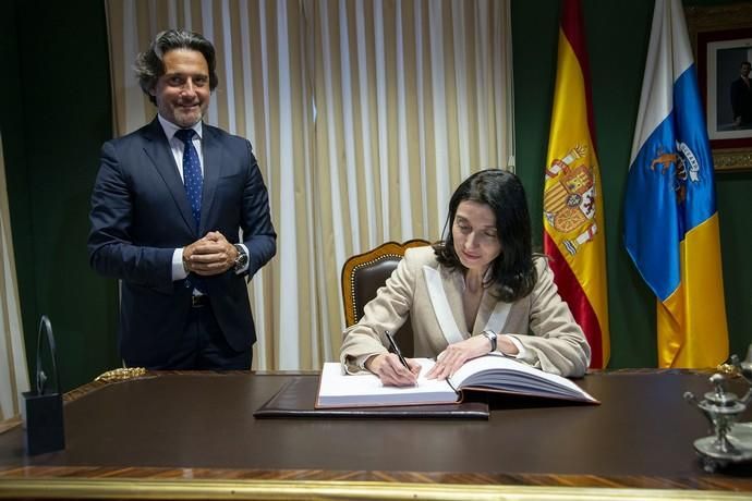 Visita de la presidenta del Senado, Pilar Llop, al Parlamento de Canarias