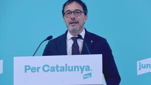 El portavoz de Junts, Josep Rius, en rueda de prensa este lunes