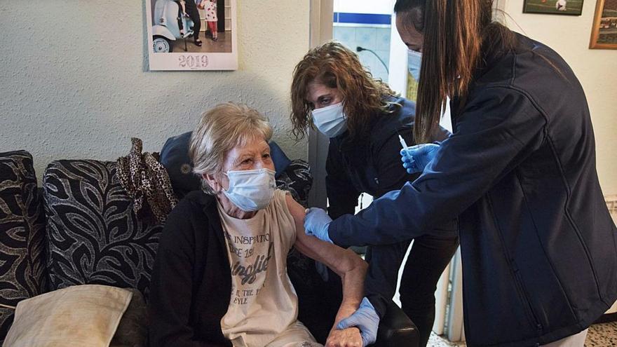 Campanya de vacunació de gent gran a Manresa, fa uns dies