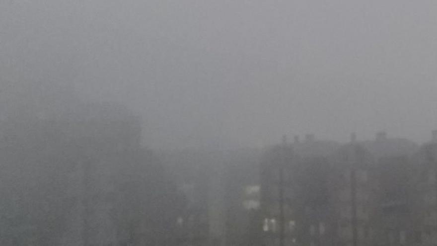 Un manto de niebla cubre Castellón
