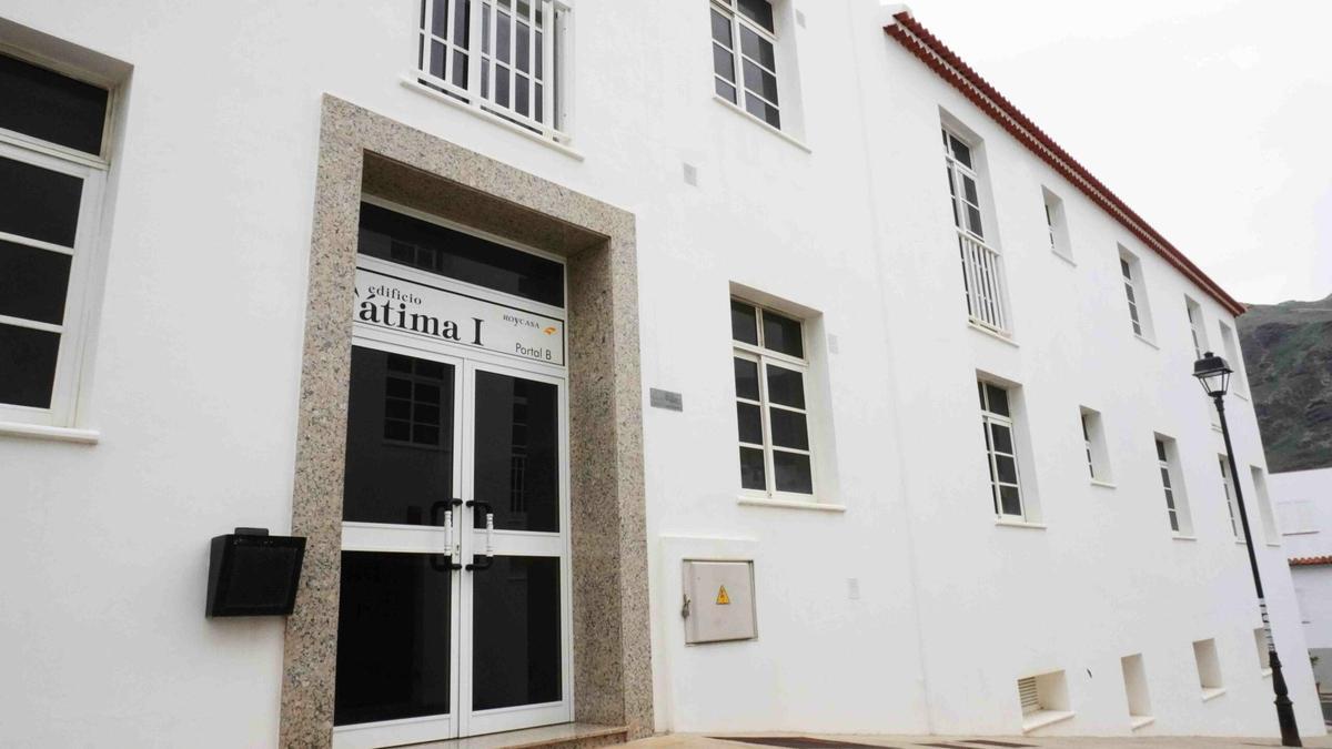 Fachada de una de las viviendas que se han entregado en el barrio de Fátima de Los Silos