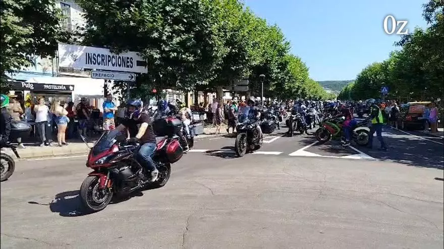 La XXXII Concentración Internacional de Moto del Lago de Sanabria lo da todo este sábado