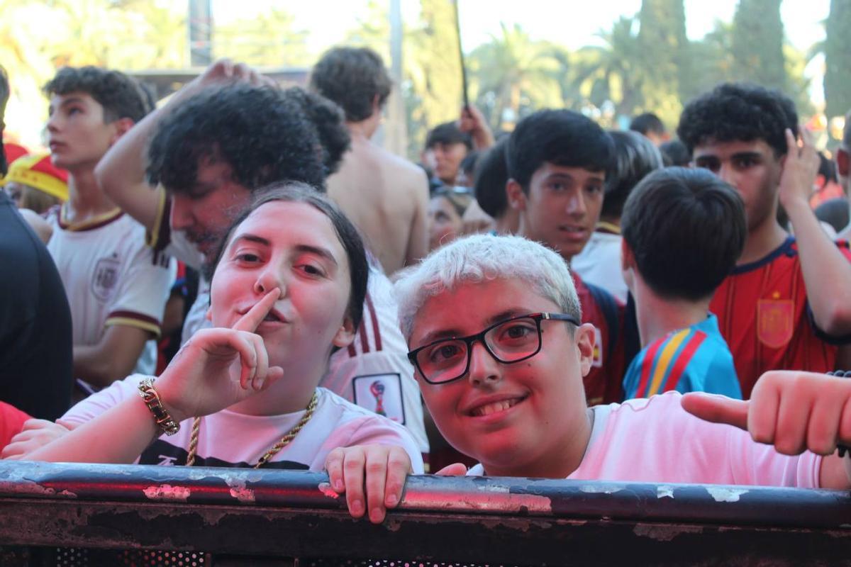 Fotogalería | Así se vive en la Alcazaba de Badajoz la final del Mundial 2026 Fotogalería | Así se vive en la Alcazaba de Badajoz la final del Mundial 2026