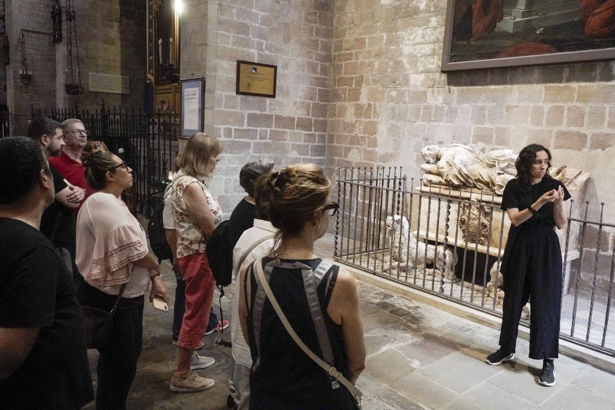 Les Festes de Sant Ignasi de Manresa comencen visitant el patrimoni "més oblidat" del barroc de la Seu