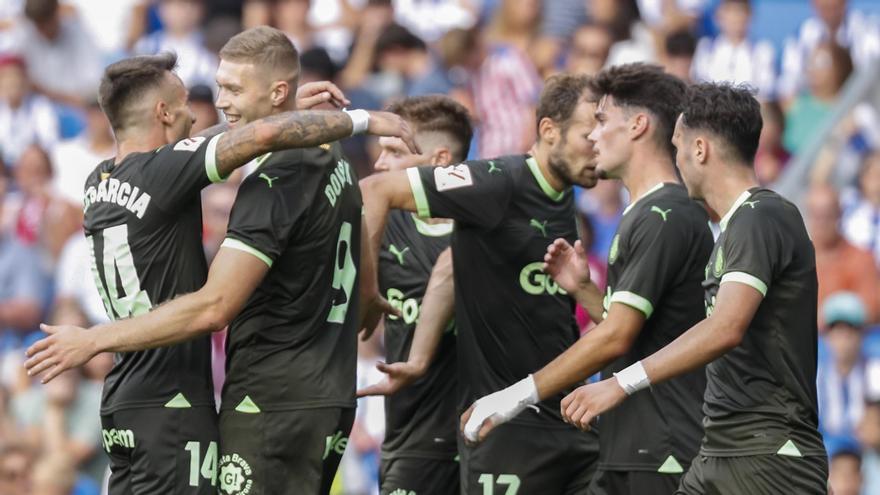 El Girona amarga el inicio de Liga a la Real con un gol del debutante Dovbyk