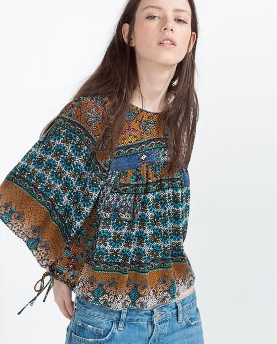 Top estampado patchwork, Zara (22,95€)