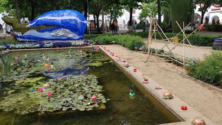 Destrosses en un muntatge floral al barri de Sant Narcís