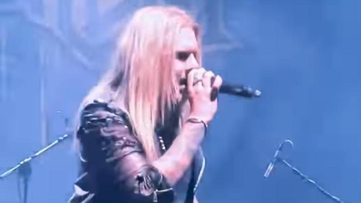 Crashdïet durante su concierto en Zaragoza.