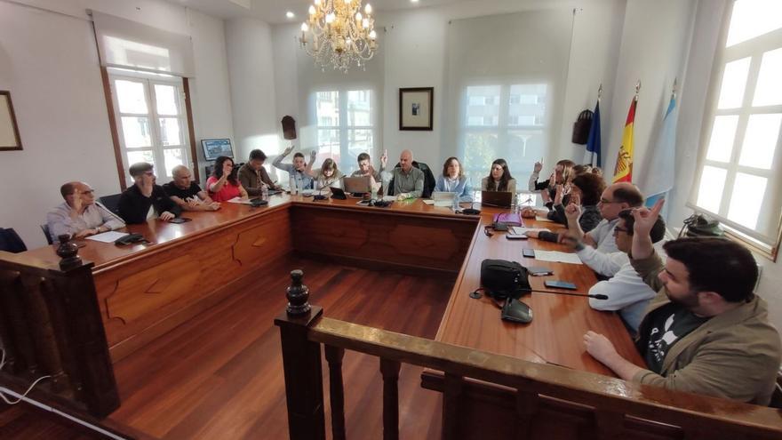 Una sesión plenaria anterior en el Concello de Bueu.