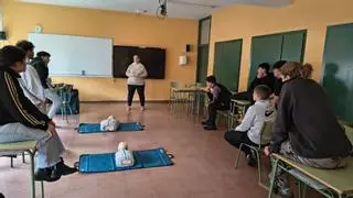 La formación en primeros auxilios en Grado, en imágenes