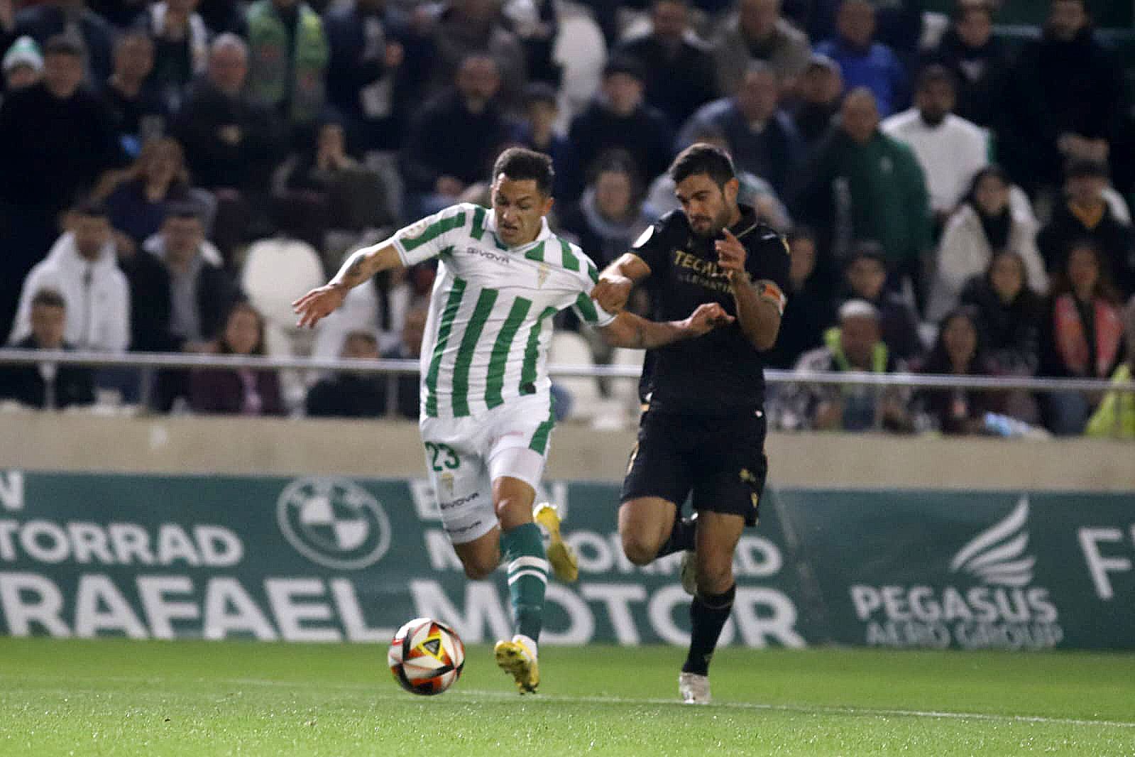 Córdoba CF-Castellón: las imágenes del partido en El Arcángel