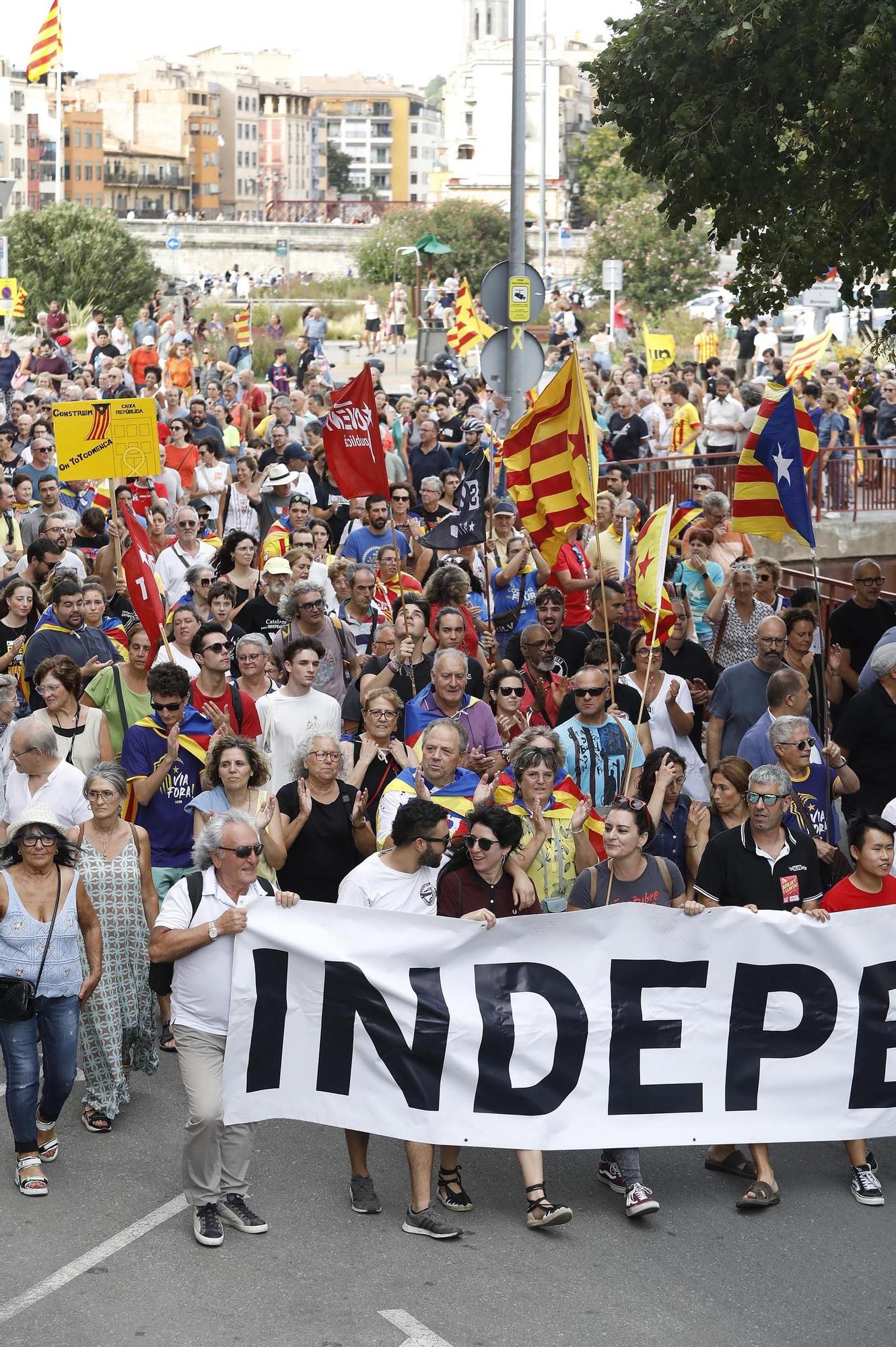 La manifestació de Girona de la Diada, en imatges