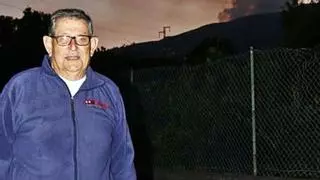 Erupción volcánica en La Palma | "El humo me tiene nervioso porque tengo una casa cerca"