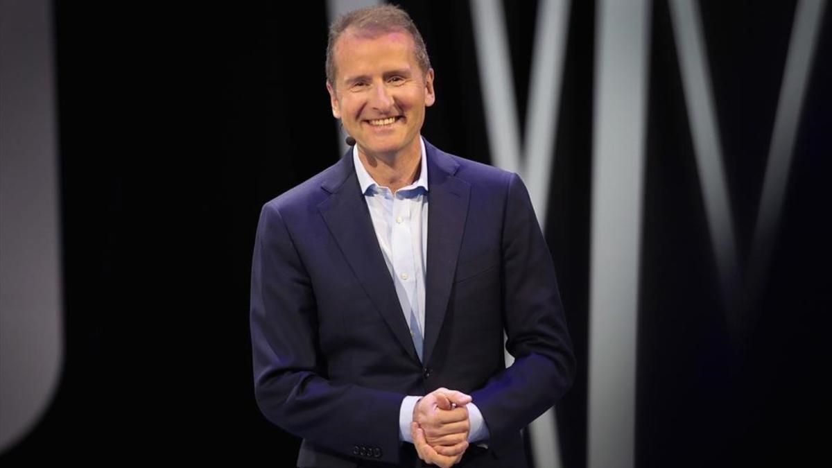 El presidente de la marca Volkswagen, Herbert Diess, en el Salón de Detroit.