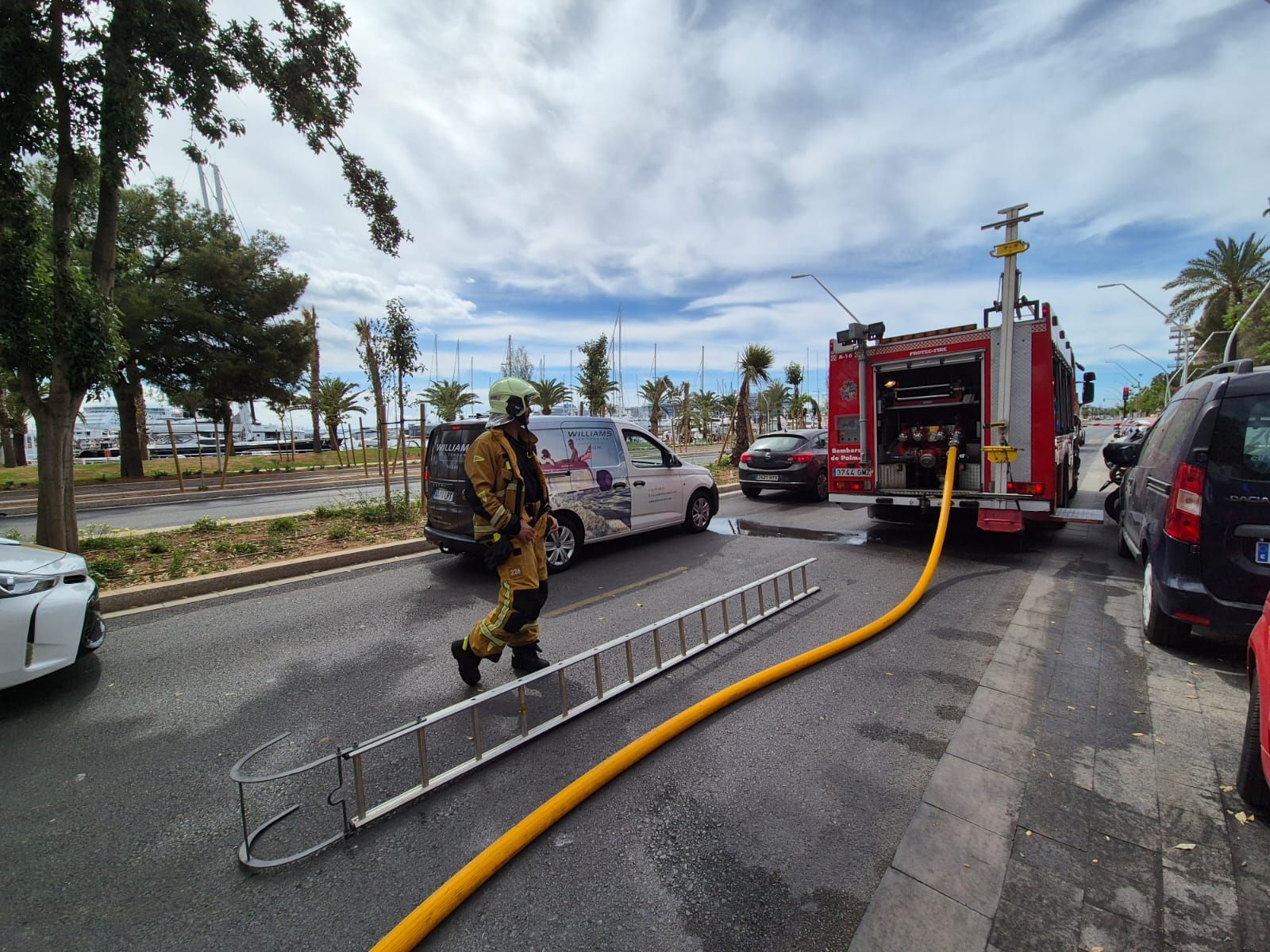 Incendio en un local del Paseo Marítimo de Palma