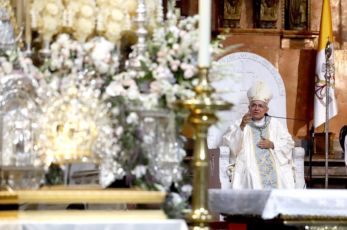 Imágenes de la coronación canónica de la Virgen de la Paz