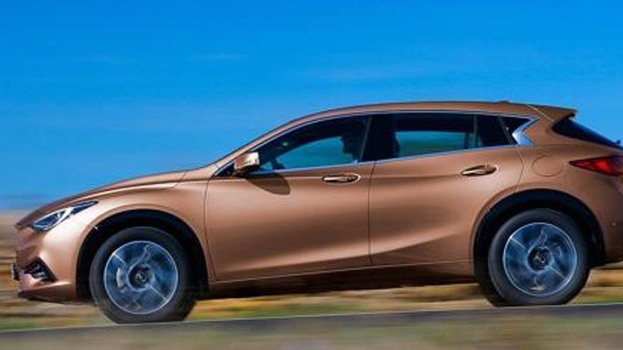 Infiniti Q30: ambicioses aspiracions