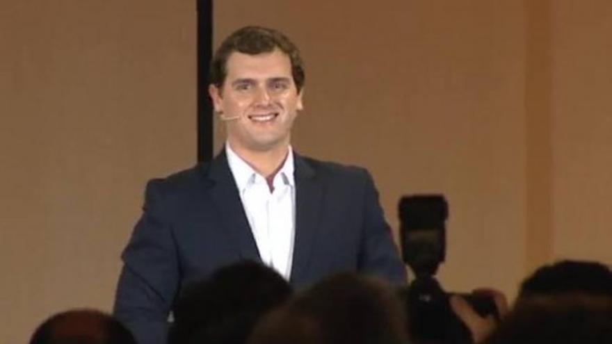 Cinco minutos más de campaña para Albert Rivera