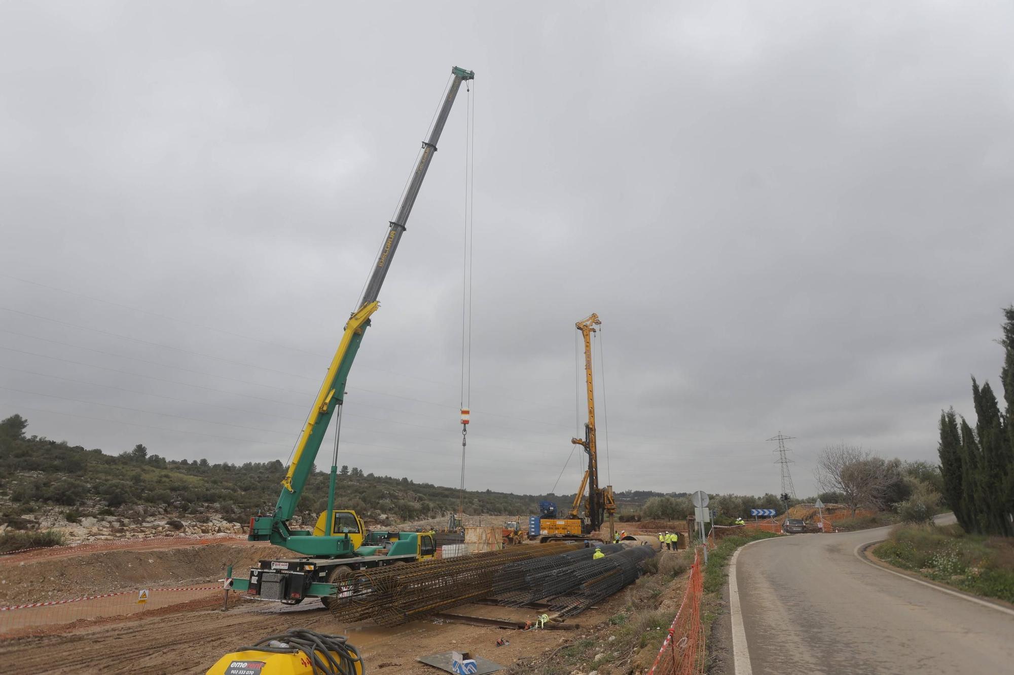 Trabajo de noche y festivos para reconstruir la línea C3 de Cercanías entre Chiva y Cheste