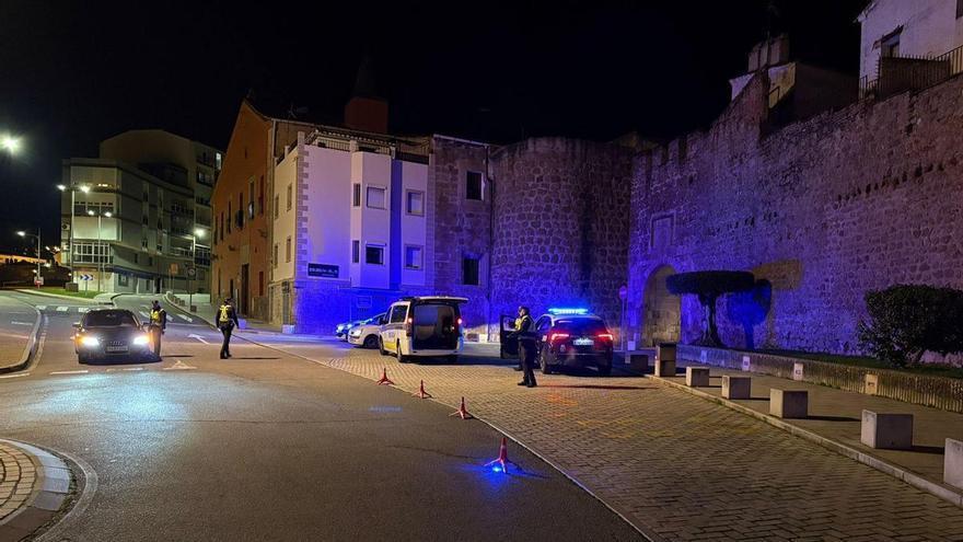 Controles de alcoholemia y drogas en Plasencia: un conductor novel supera la tasa y otros dan positivo en varias sustancias