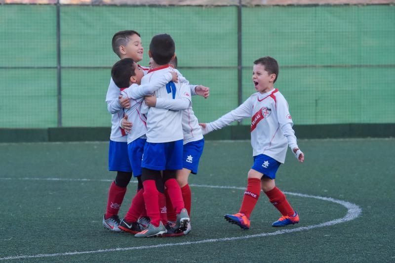 24-01-2020 GALDAR. Futbol prebenjamín: Unión Moral # Firgas, en el campo Venancio Monzón de la Ciudad Deportiva San Isidro  | 25/01/2020 | Fotógrafo: Andrés Cruz