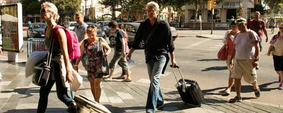 Balearen-Regierung präsentiert Pläne zur Ferienvermietung