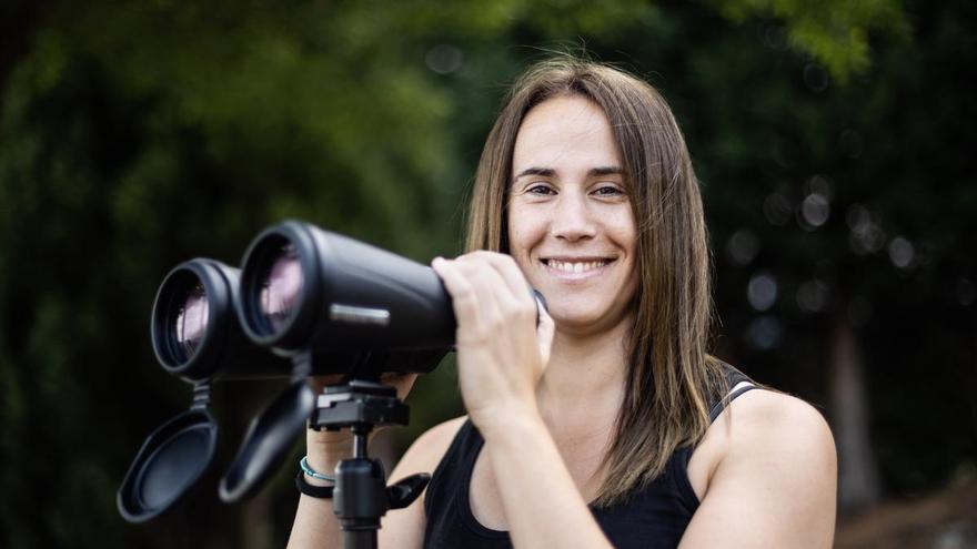 Lucía va a tener la primera empresa de Asturias hecha de estrellas y galaxias