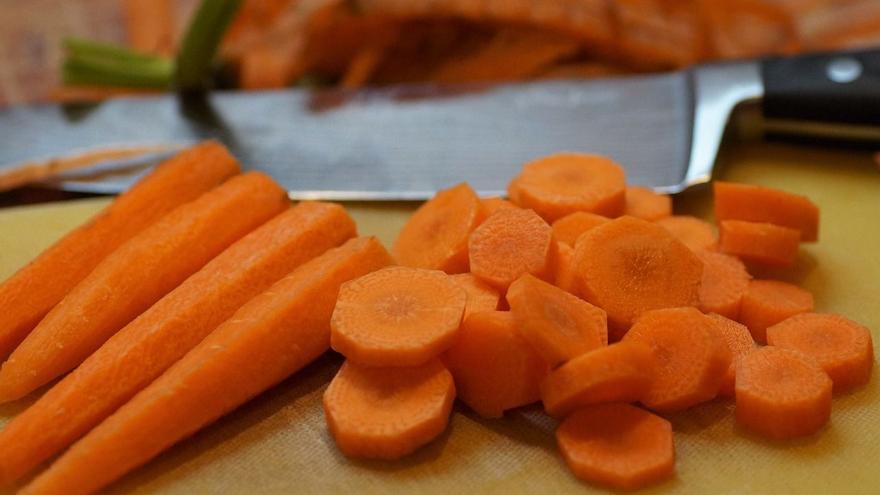 Bastones de zanahoria crujientes en freidora de aire: ¡receta fácil y deliciosa!