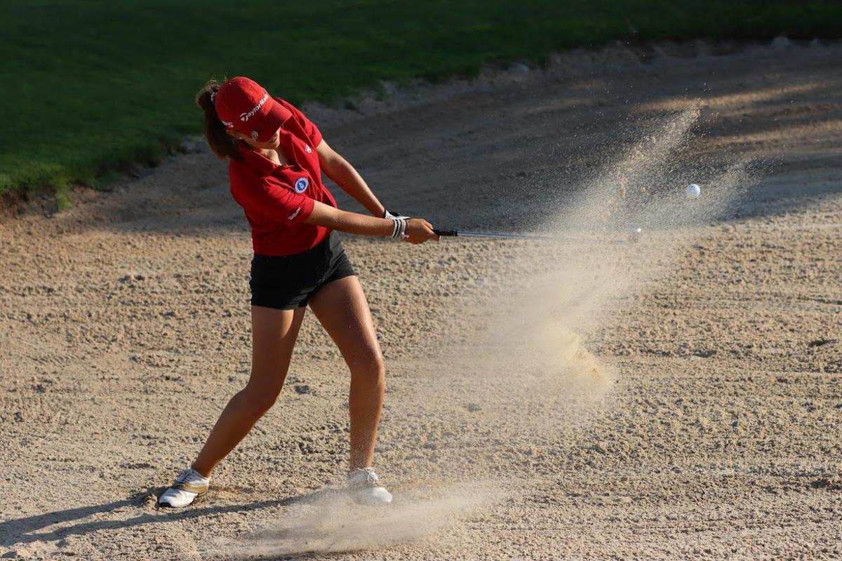 Lucía Valderrama, joven talento del golf