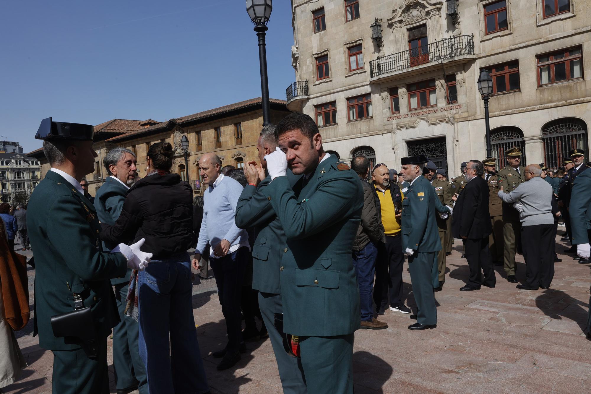 En imágenes: funeral en la catedral de Oviedo del guardia civil que evitó una masacre ciclista en Pravia