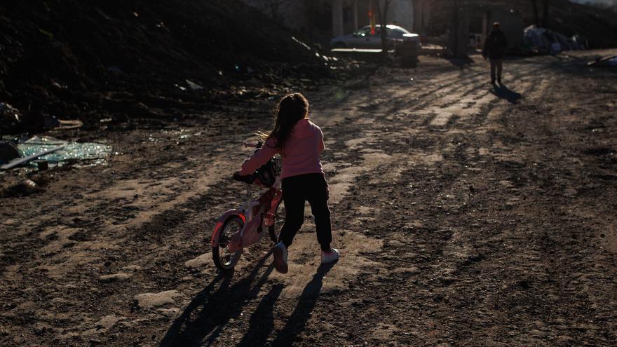 Los vecinos de Cañada Real superan los 900 días sin luz: &quot;Seguimos en lucha&quot;