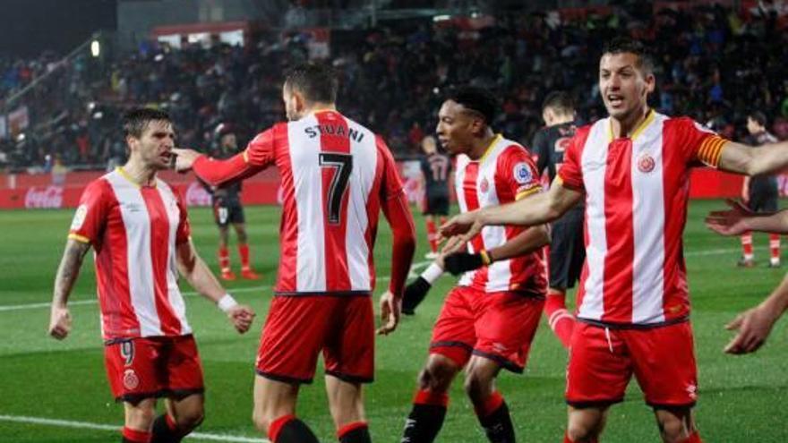 Portu, Stuani, Granell i Mojica celebren un dels gols a l&#039;Athletic Club a Montilivi.