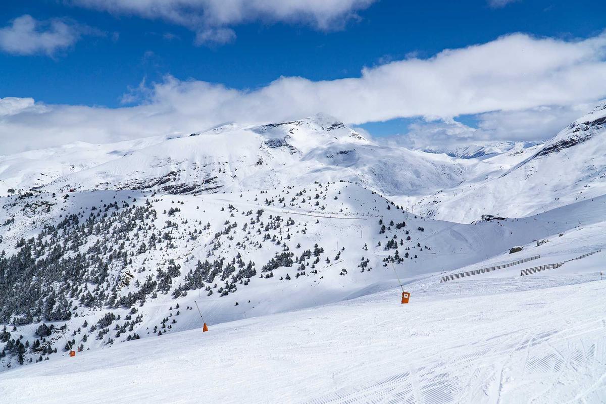 Estación de esquí de Cerler, del Grupo Aramón, en el valle de Benasque.