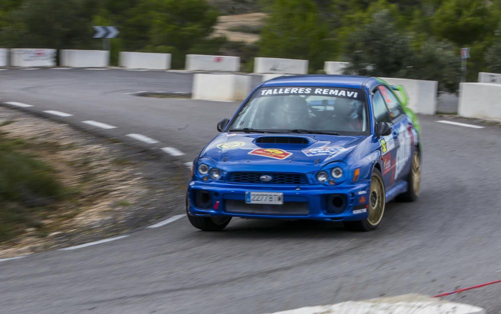 Fuster toma el mando en el Rallye de La Nucía.