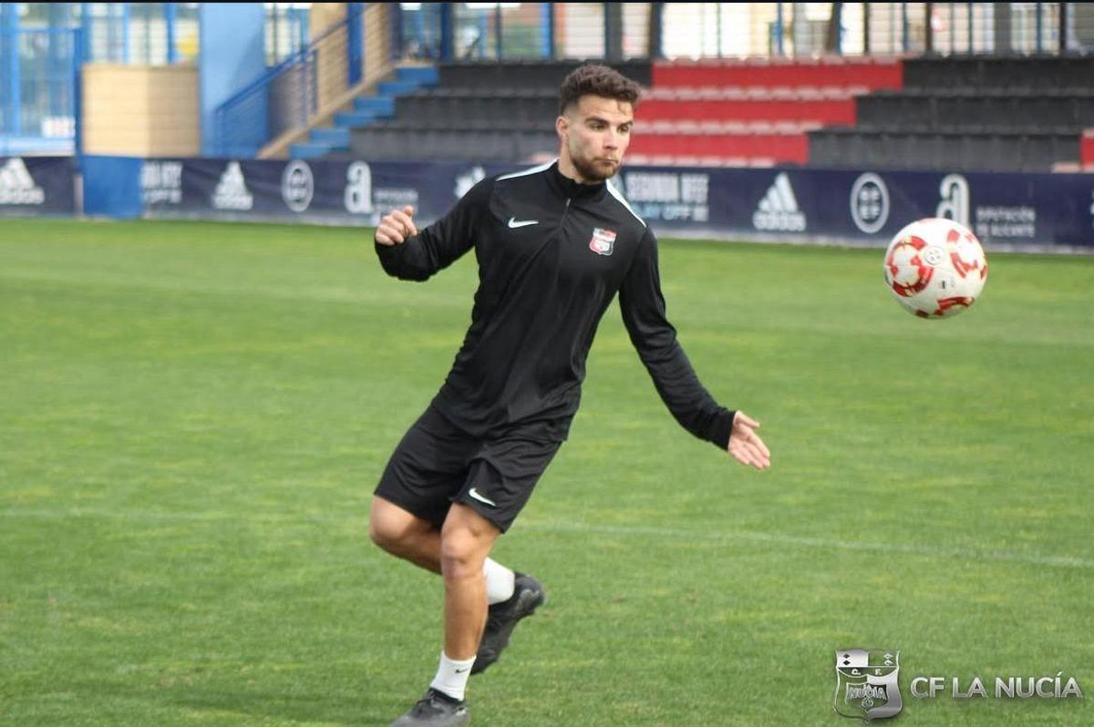 El futbolista de la Llosa de Ranes, Joan Gallego.