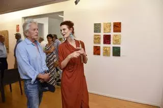 Vernissage mit Hollywood-Star: Michael Douglas bei der Ausstellungseröffnung von Vater und Tochter Zupan auf Mallorca
