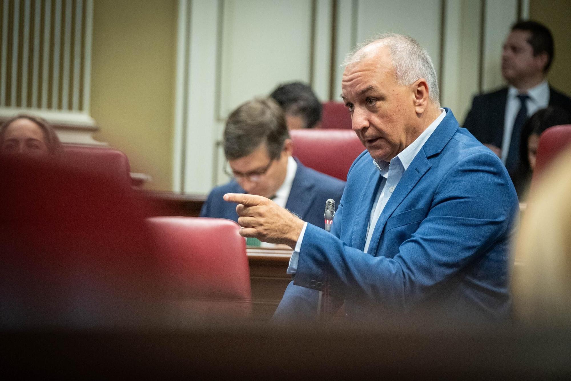 Pleno del Parlamento de Canairas (30/04/25)
