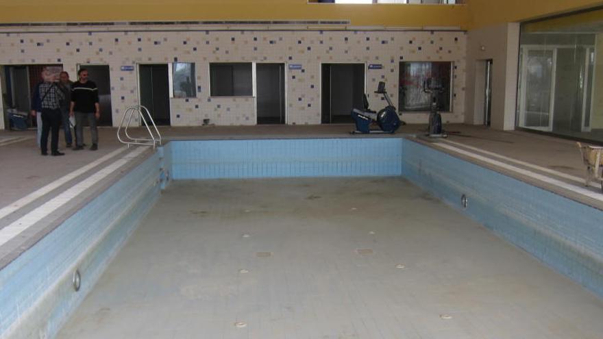 Estado que presenta ahora la piscina tras su limpieza