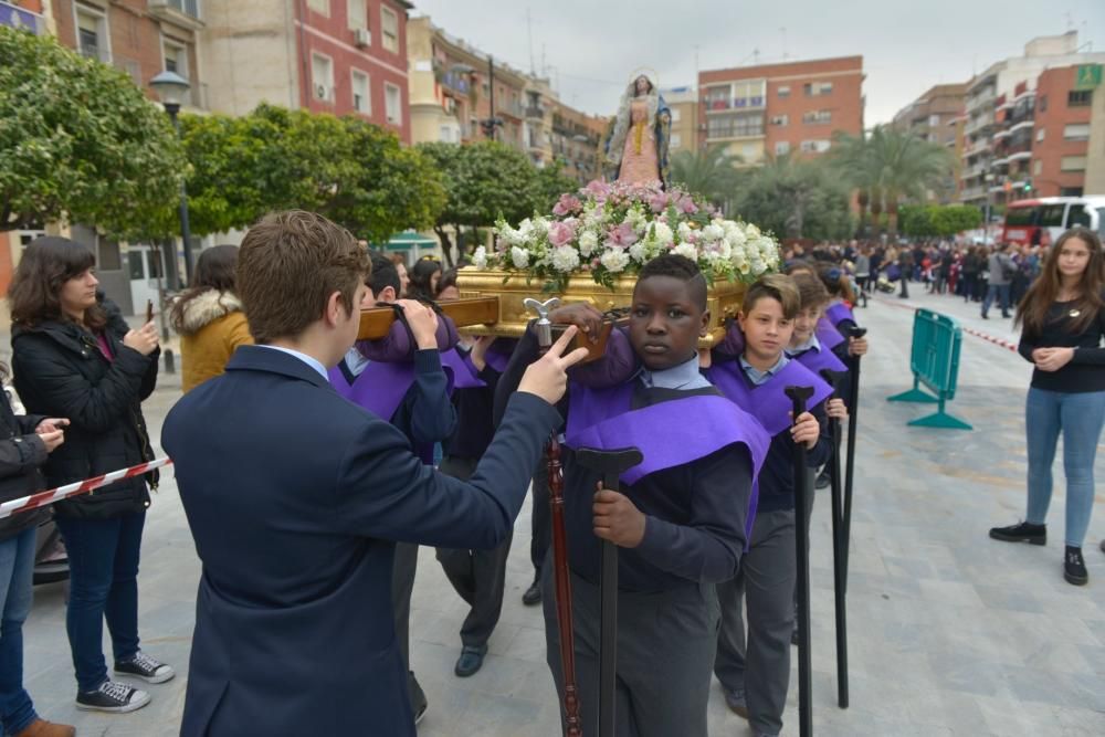 Procesión infantil del Colegio Buen Pastor