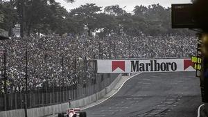 Senna con el McLaren MP4/6 en el circuito de Interlagos