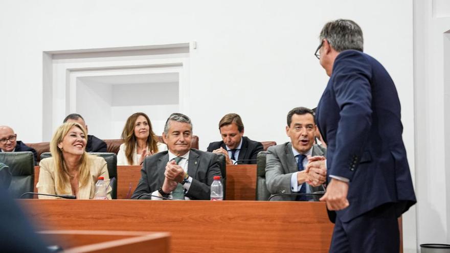 El primer 'no' de Vox al PP complica el gobierno e