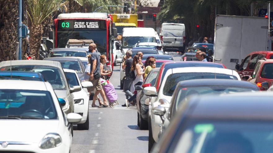 El cáncer de pulmón aparece ya en personas de 40 años por contaminación y microplásticos