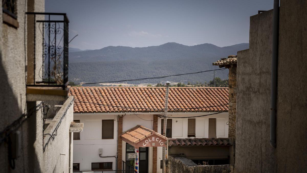 El colegio de Monroyo, en Teruel.