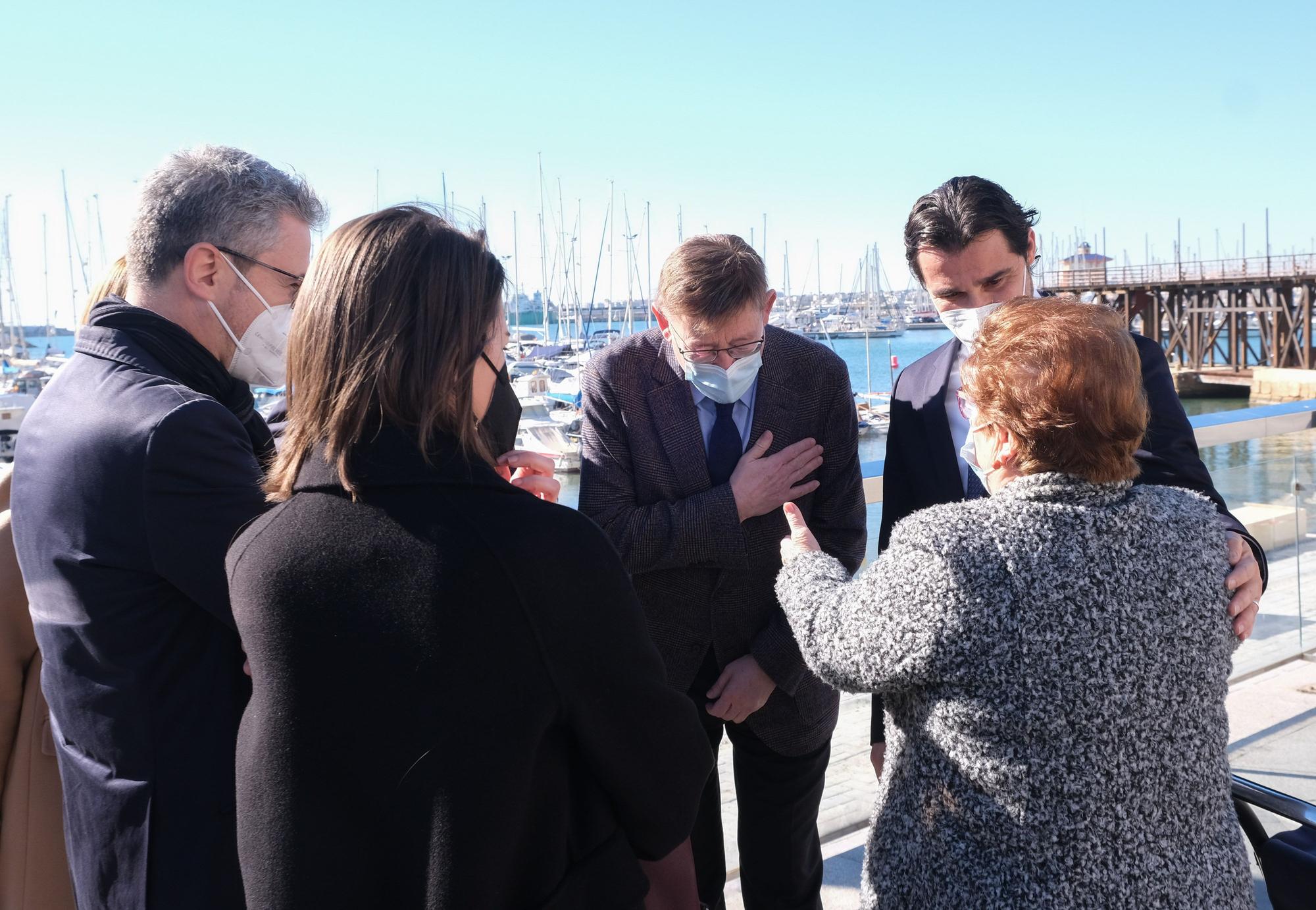 Presentación del proyecto de una nueva superficie comercial y de ocio en la zona portuaria de Torrevieja con la presencia de el presidente Ximo Puig, el conseller Arcadi España, el alcalde Eduardo Dolón y el empresario Enrique Riquelme