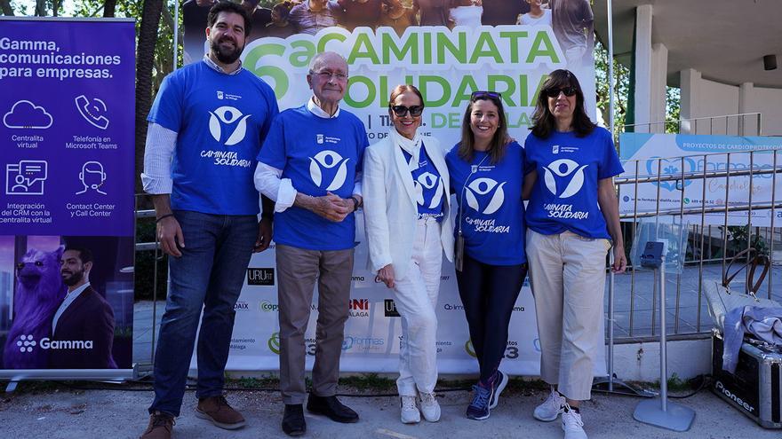 La Caminata Solidaria, organizada por el Ayuntamiento de Málaga, se ha celebrado este domingo.